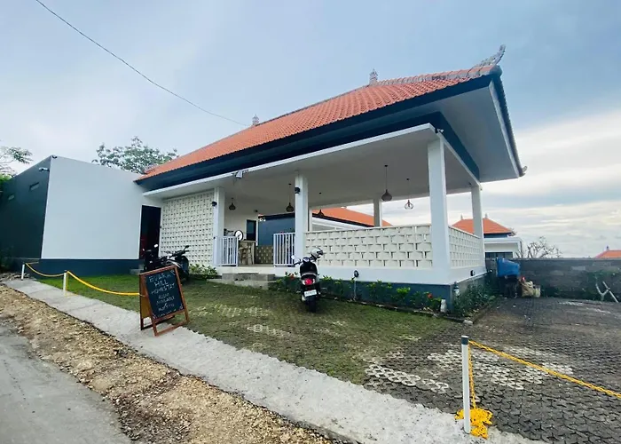 Evara Hill Hotel